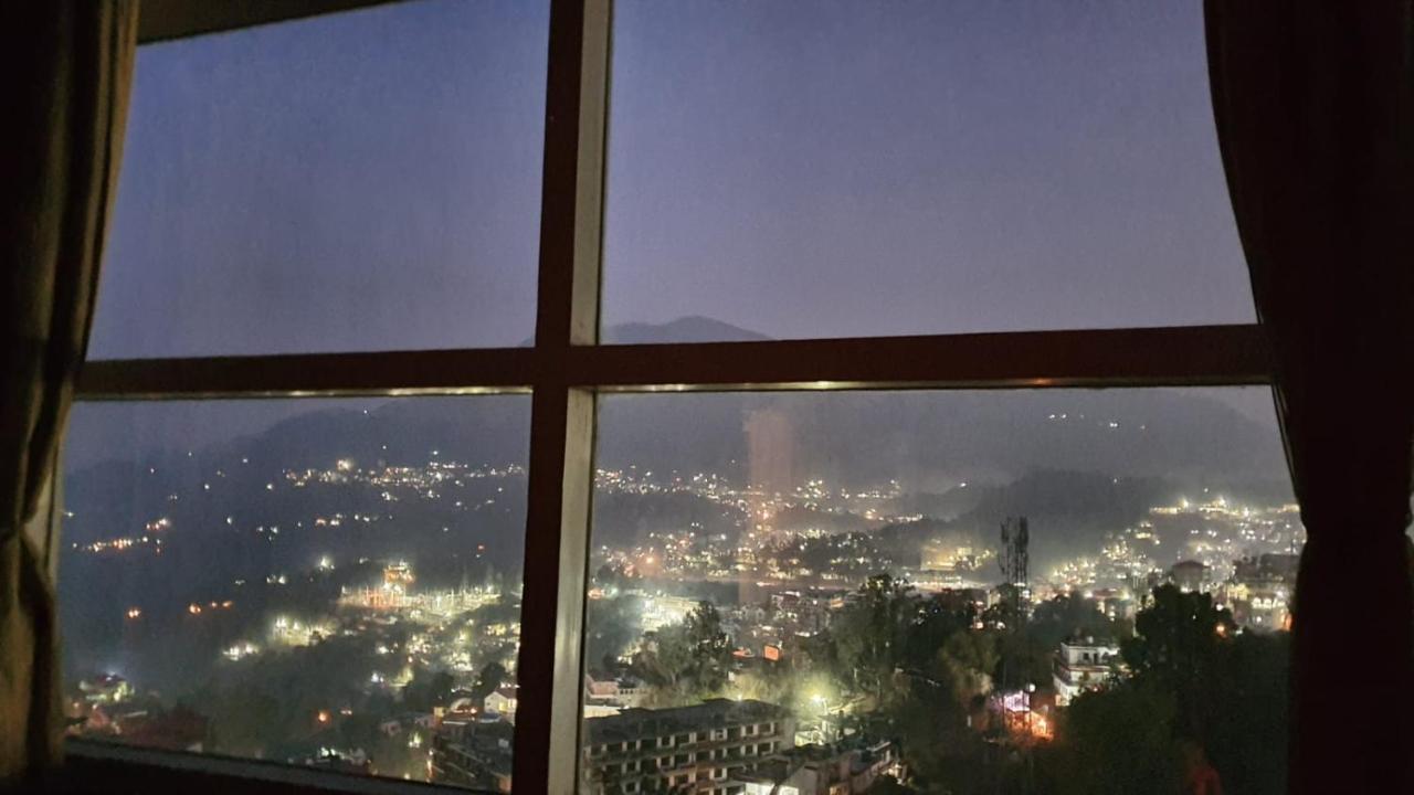 Cottage 5 Solan Екстер'єр фото